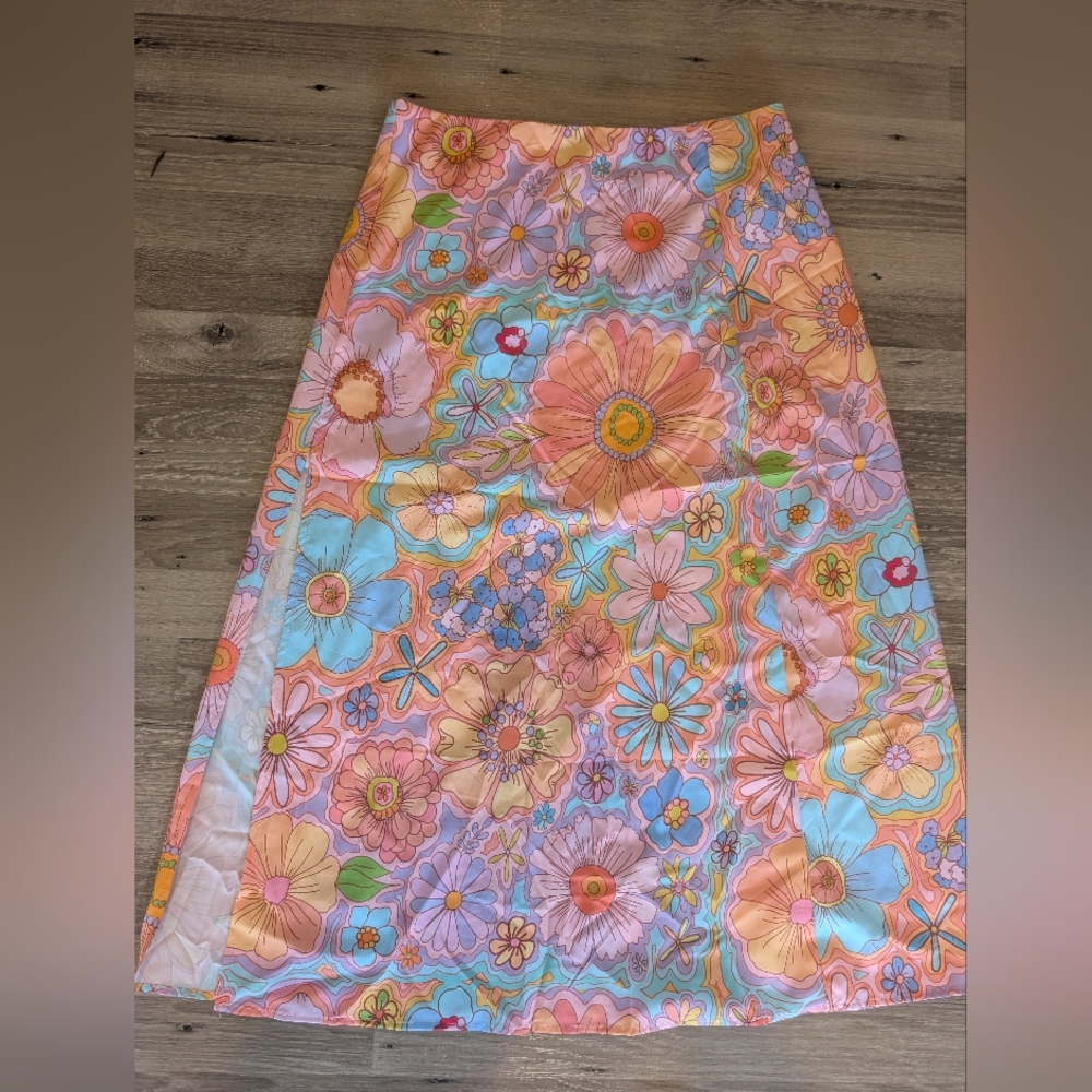 70s Vibe Floral Skirt